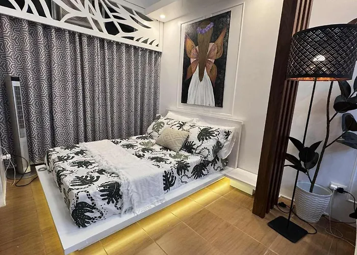 Aparthotel Cozy 1br Pioneer Woodland Sm Light Boni Mandaluyong