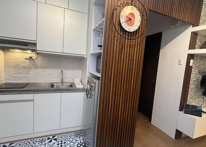 Cozy 1br Pioneer Woodland Sm Light Boni Mandaluyong 4* Manila